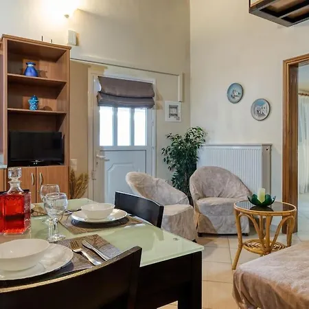 Alice Happy Place 1 , Only 5 Minutes From The Shipwreck!!! * Anafonítria