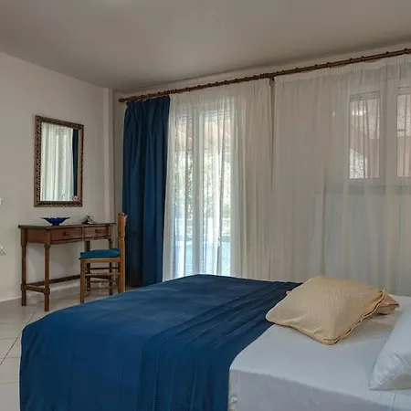 Alice Happy Place 1 , Only 5 Minutes From The Shipwreck!!! 度假居 *