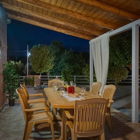 度假居 Alice Happy Place 1 , Only 5 Minutes From The Shipwreck!!! Anafonítria