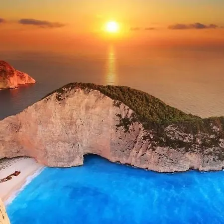 Alice Happy Place 1 , Only 5 Minutes From The Shipwreck!!! Anafonítria